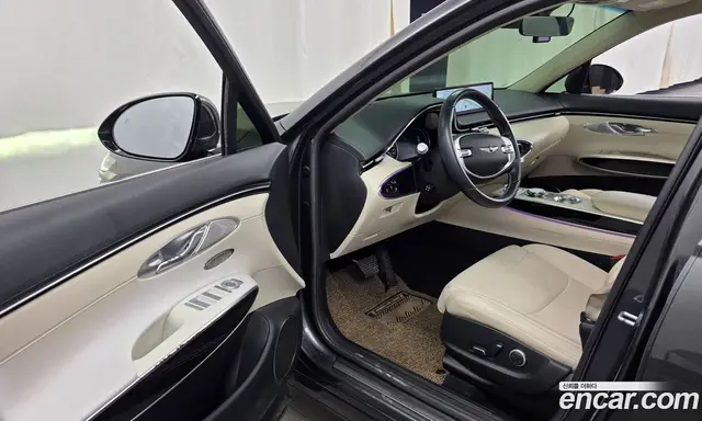 Genesis GV70 2022 2.5 автомат (гидро), миниатюра 10