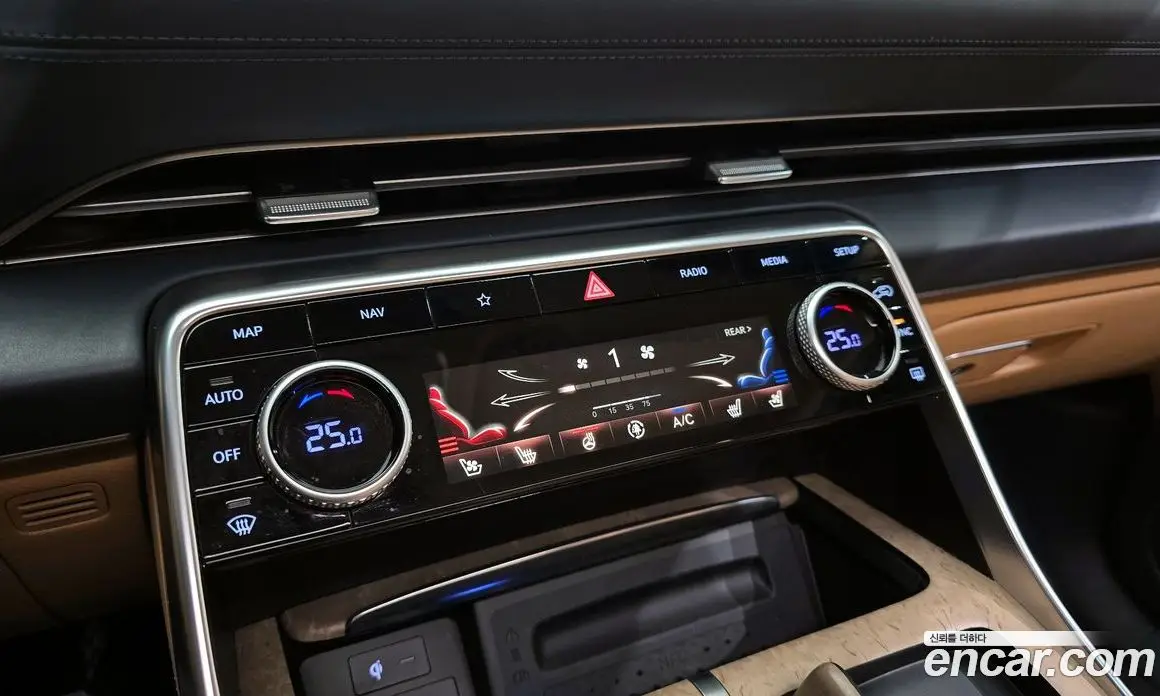 Genesis GV80 2022 3.0 автомат (гидро), фото 17