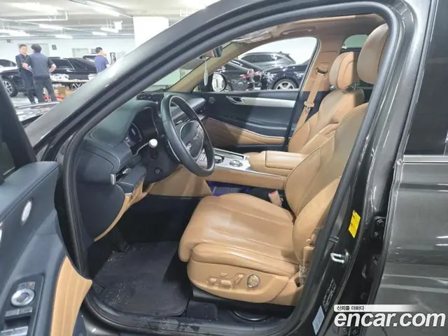 Genesis GV80 2023 2.5 автомат (гидро), миниатюра 3