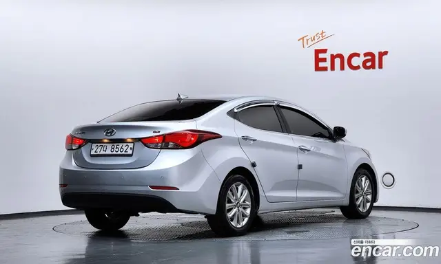 Hyundai Avante 2015 1.6 автомат (гидро), миниатюра 2