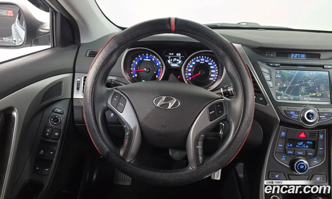 Hyundai Avante 2015 1.6 автомат (гидро), фото 13