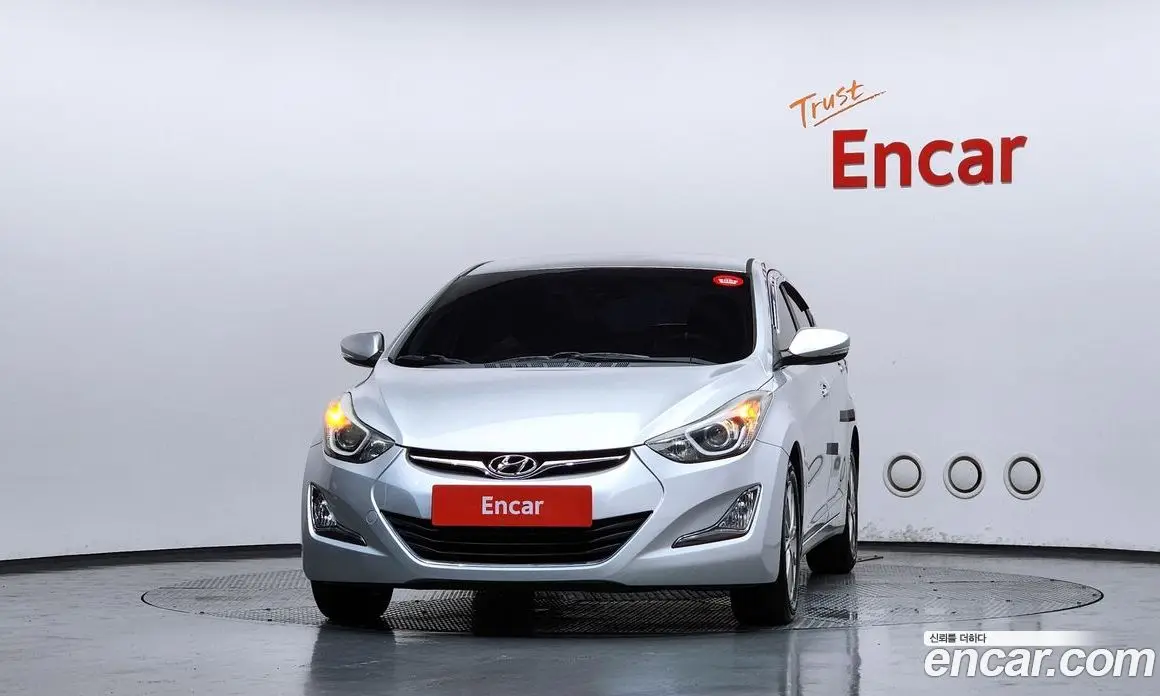 Hyundai Avante 2015 1.6 автомат (гидро), фото 3
