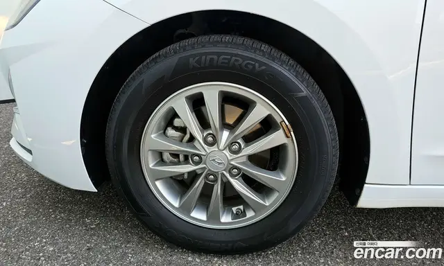 Hyundai Avante 2019 1.6 автомат (гидро), миниатюра 5
