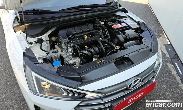 Hyundai Avante 2019 1.6 автомат (гидро), миниатюра 6