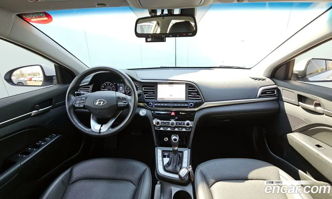 Hyundai Avante 2019 1.6 автомат (гидро), фото 7