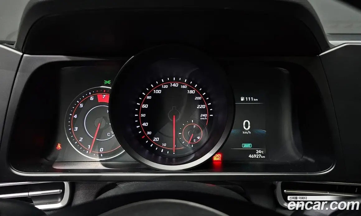 Hyundai Avante 2022 1.6 автомат (гидро), фото 11