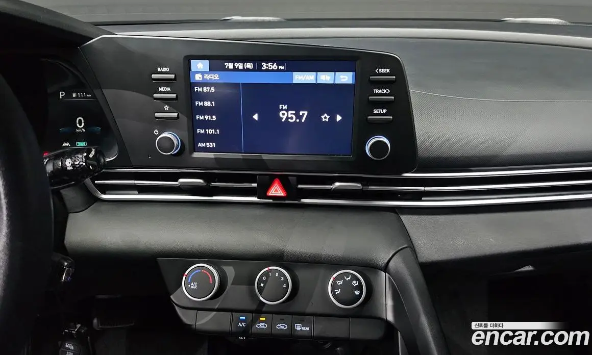 Hyundai Avante 2022 1.6 автомат (гидро), фото 19