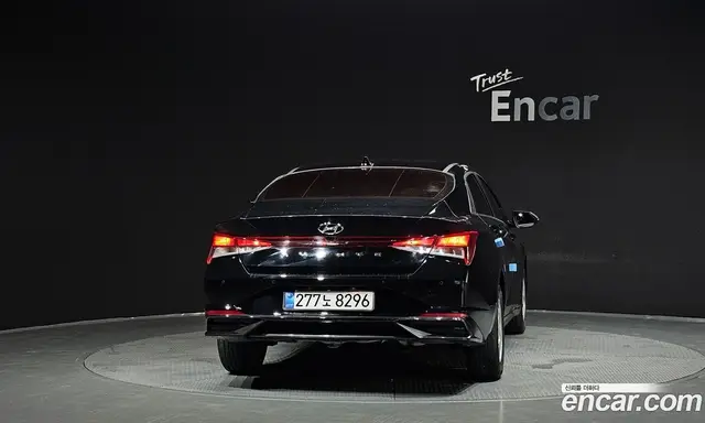 Hyundai Avante 2022 1.6 автомат (гидро), миниатюра 4