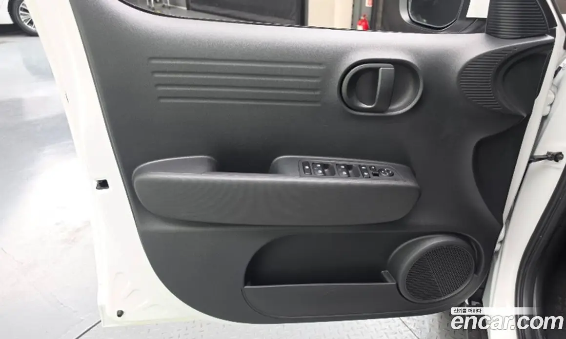 Hyundai Casper 2023 1.0 автомат (гидро), фото 14