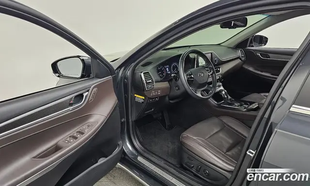 Hyundai Grandeur 2017 2.4 автомат (гидро), миниатюра 12