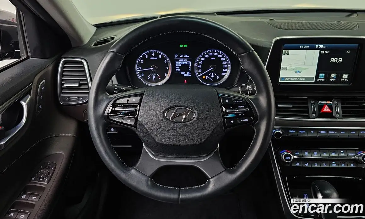 Hyundai Grandeur 2017 2.4 автомат (гидро), фото 16