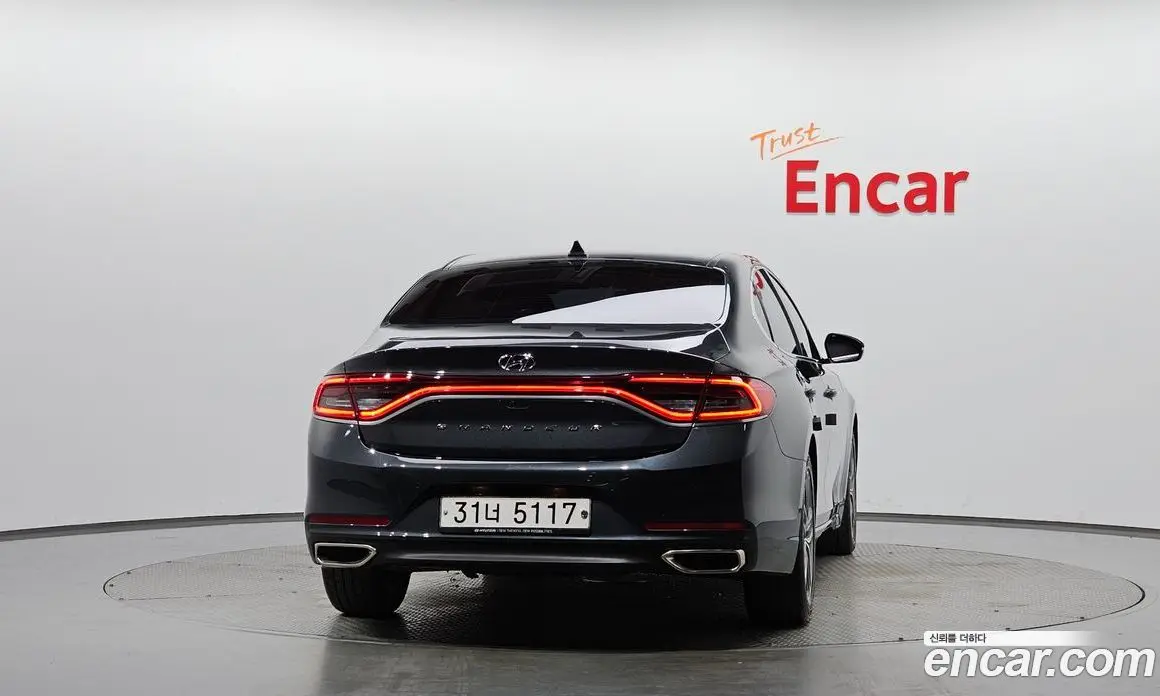 Hyundai Grandeur 2017 2.4 автомат (гидро), фото 3