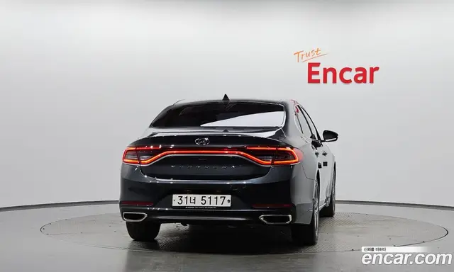 Hyundai Grandeur 2017 2.4 автомат (гидро), миниатюра 3