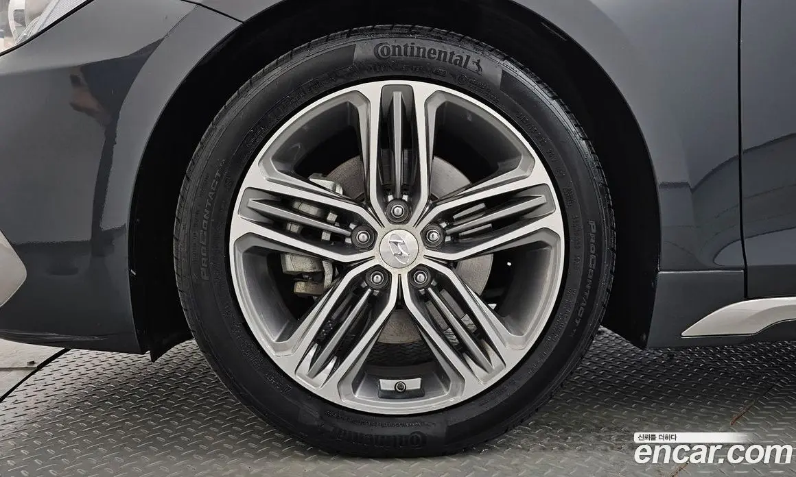 Hyundai Grandeur 2017 2.4 автомат (гидро), фото 4