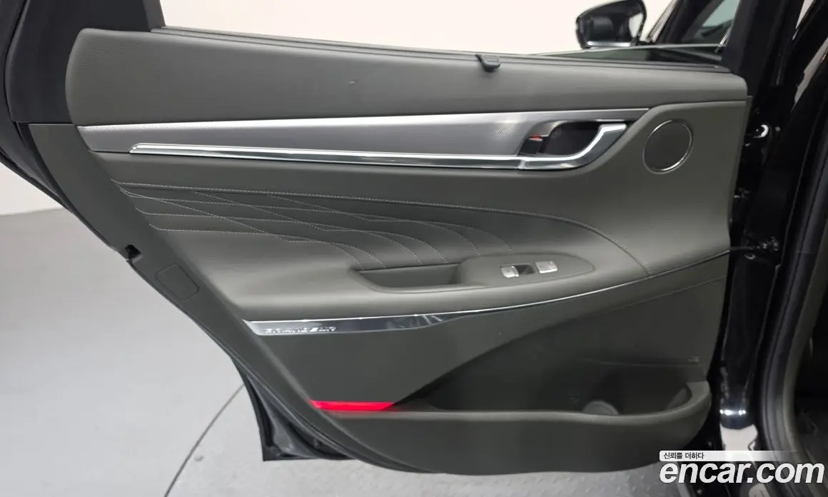 Hyundai Grandeur 2022 2.5 автомат (гидро), фото 15
