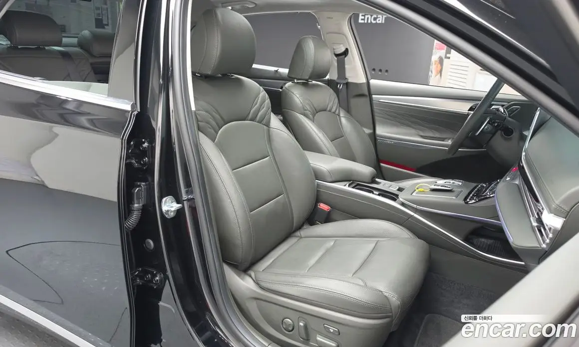 Hyundai Grandeur 2022 2.5 автомат (гидро), фото 16