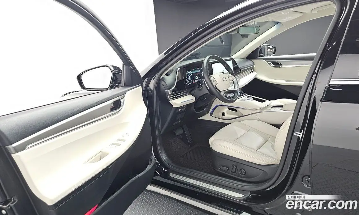 Hyundai Grandeur 2022 2.5 автомат (гидро), фото 13