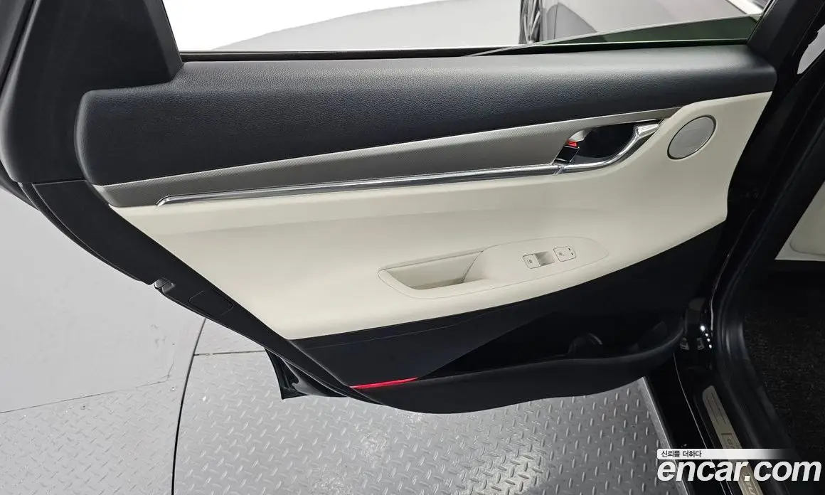 Hyundai Grandeur 2022 2.5 автомат (гидро), фото 15