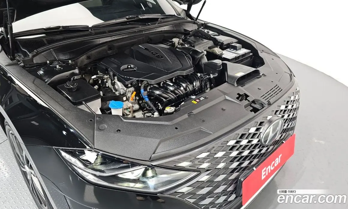 Hyundai Grandeur 2022 2.5 автомат (гидро), фото 6