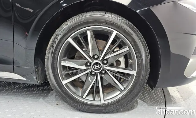 Hyundai Grandeur 2022 2.5 автомат (гидро), миниатюра 7