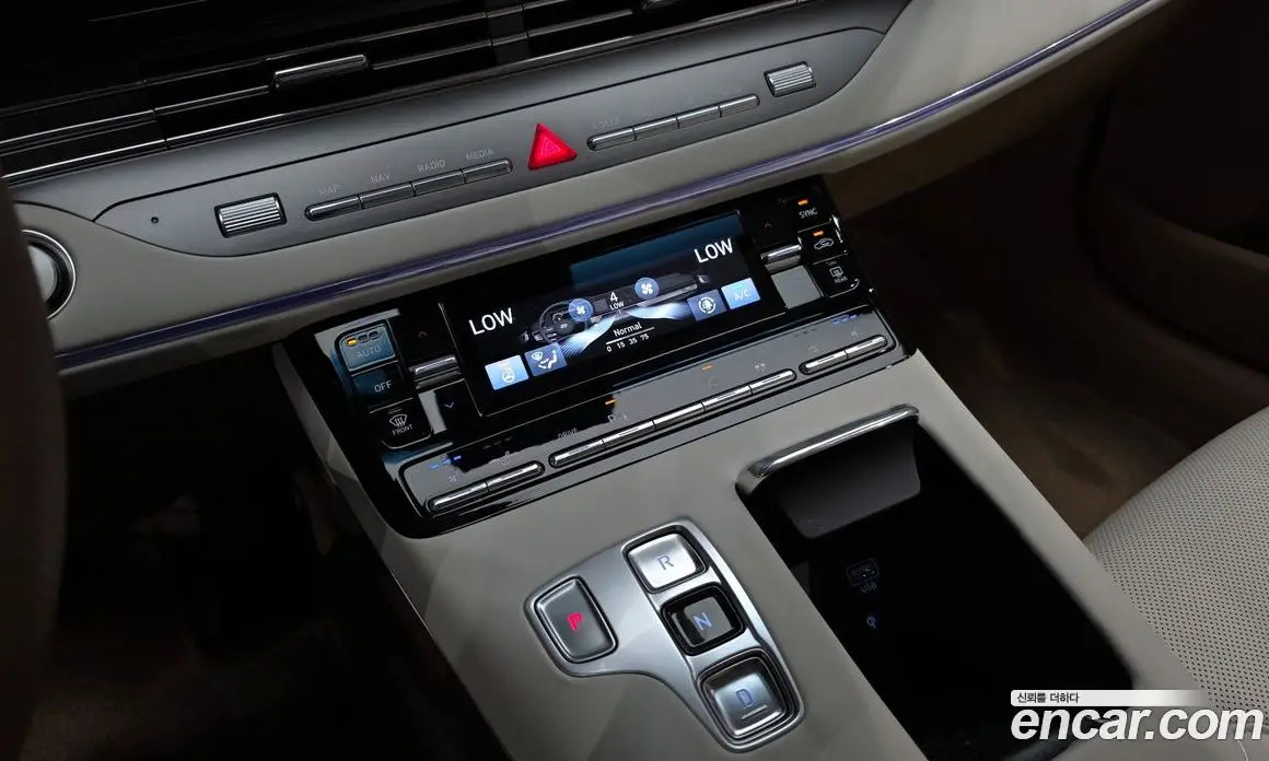 Hyundai Grandeur 2022 2.5 автомат (гидро), фото 12