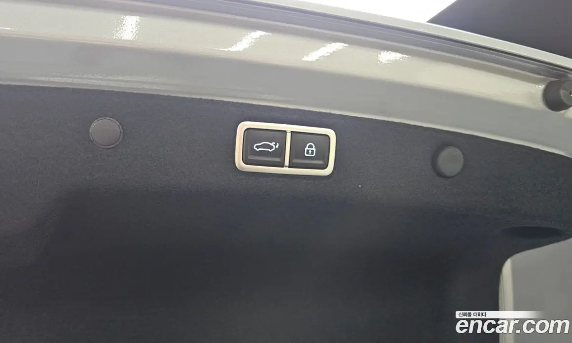 Hyundai Grandeur 2023 1.6 автомат (гидро), фото 15