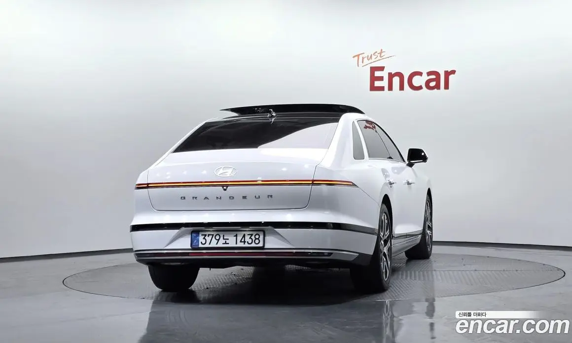 Hyundai Grandeur 2023 1.6 автомат (гидро), фото 3 Hyundai Grandeur 2023 1.6 автомат (гидро), фото 3