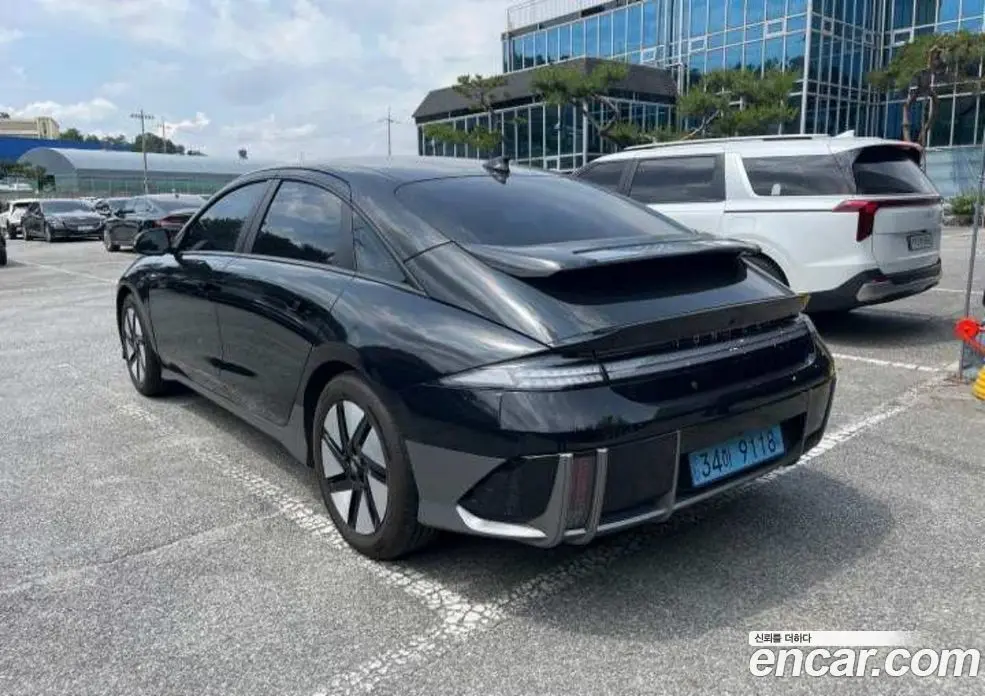 Hyundai Ioniq 6 2023 1.0 автомат (гидро), фото 10