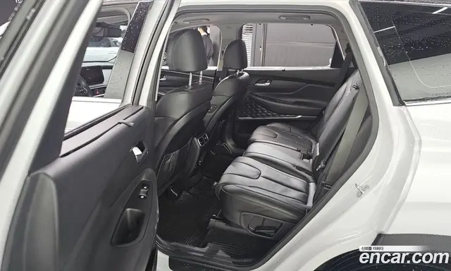Hyundai Santa Fe 2021 2.5 автомат (гидро), миниатюра 11 Hyundai Santa Fe 2021 2.5 автомат (гидро), миниатюра 11