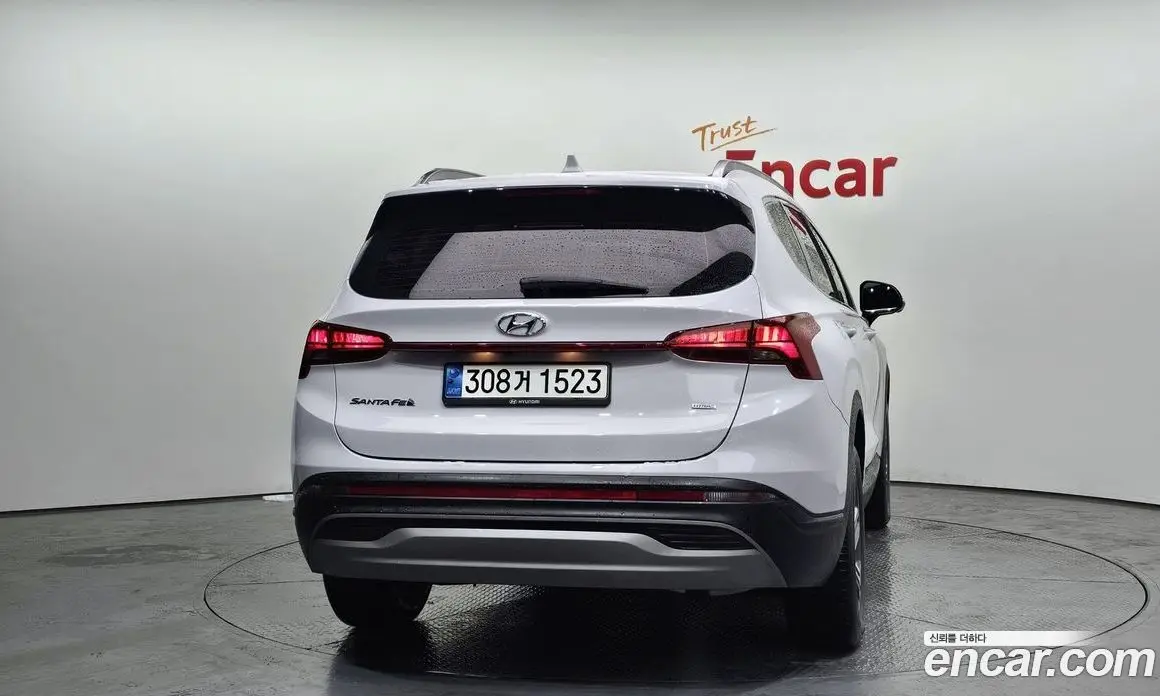 Hyundai Santa Fe 2021 2.5 автомат (гидро), фото 4 Hyundai Santa Fe 2021 2.5 автомат (гидро), фото 4