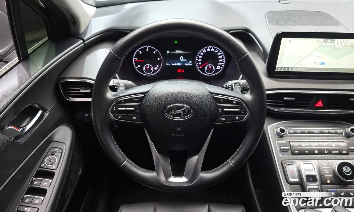 Hyundai Santa Fe 2022 2.2 автомат (гидро), фото 18