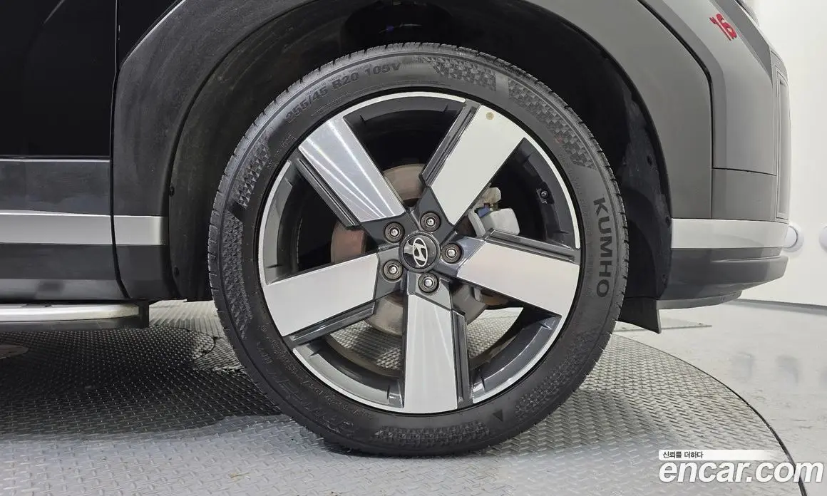 Hyundai Santa Fe 2023 1.6 автомат (гидро), фото 7
