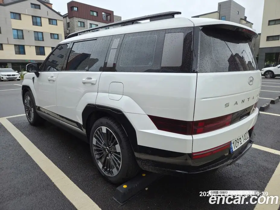 Hyundai Santa Fe 2023 1.6 автомат (гидро), фото 11