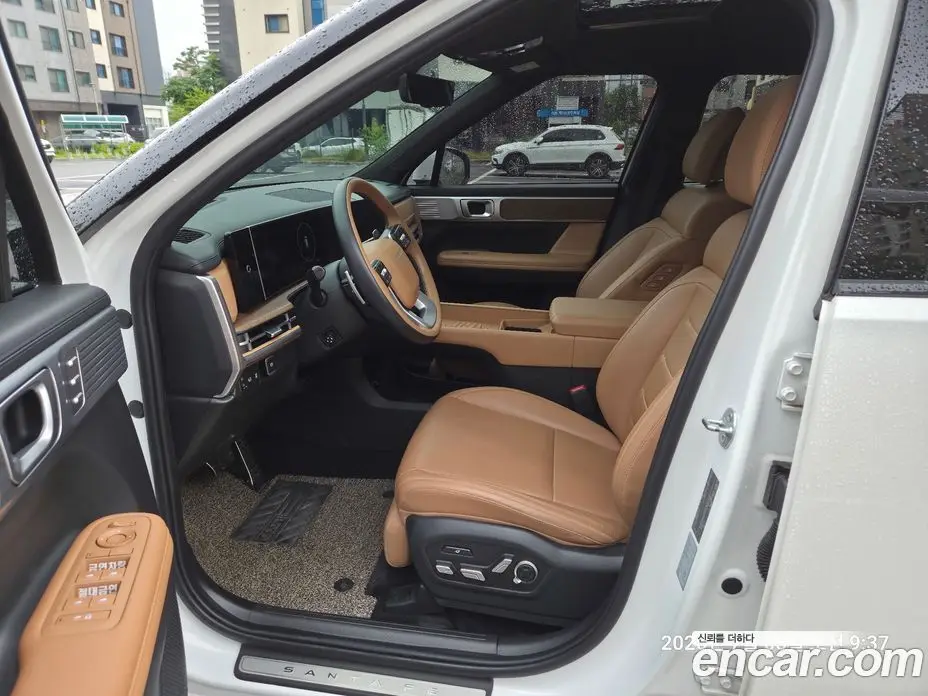 Hyundai Santa Fe 2023 1.6 автомат (гидро), фото 13