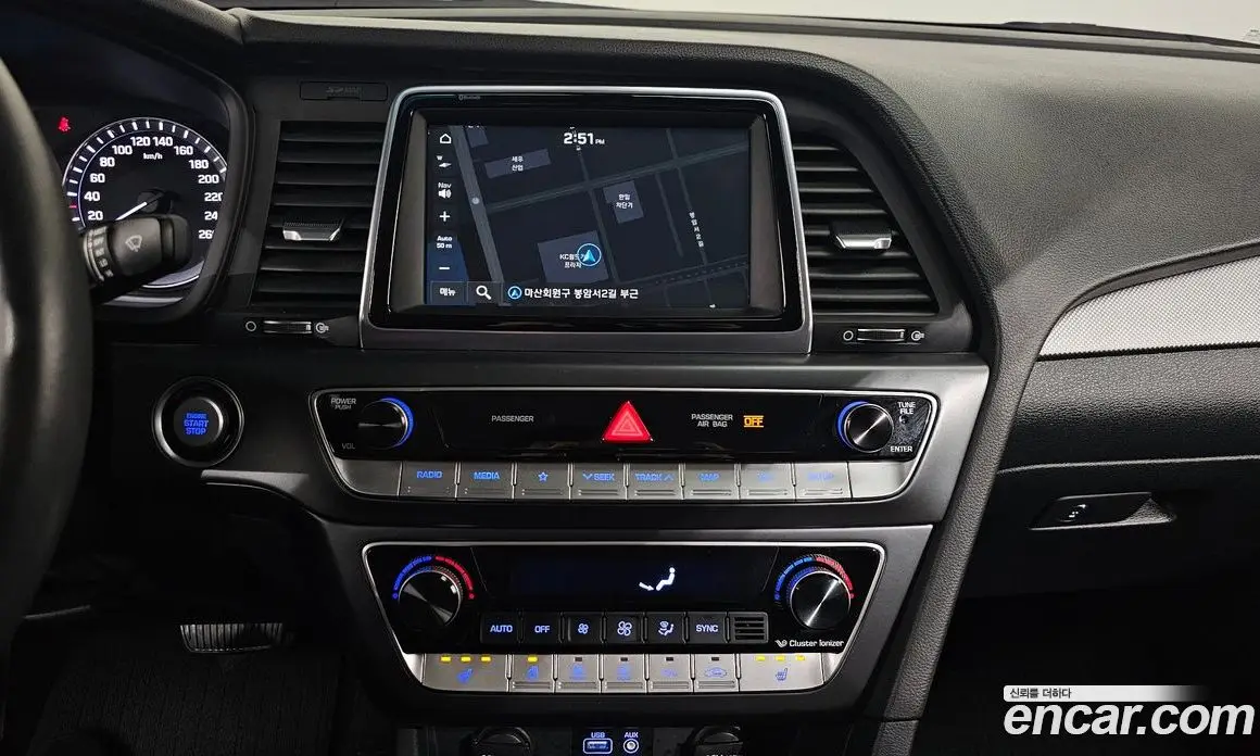 Hyundai Sonata 2017 2.0 автомат (гидро), фото 15 Hyundai Sonata 2017 2.0 автомат (гидро), фото 15