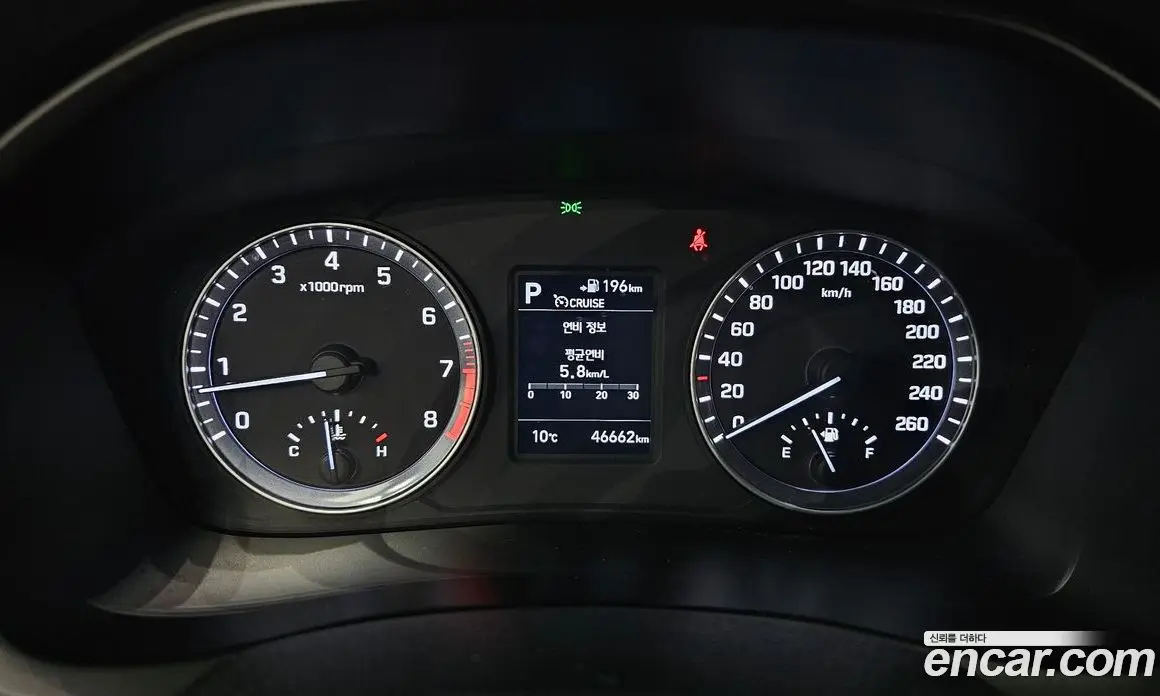 Hyundai Sonata 2017 2.0 автомат (гидро), фото 8 Hyundai Sonata 2017 2.0 автомат (гидро), фото 8
