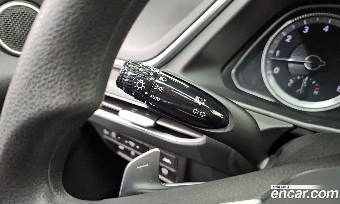 Hyundai Sonata 2019 2.0 автомат (гидро), фото 16
