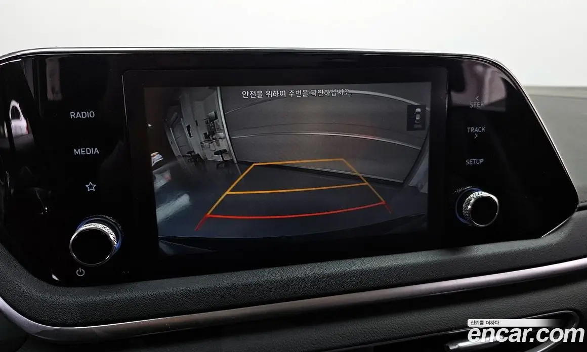 Hyundai Sonata 2019 2.0 автомат (гидро), фото 17