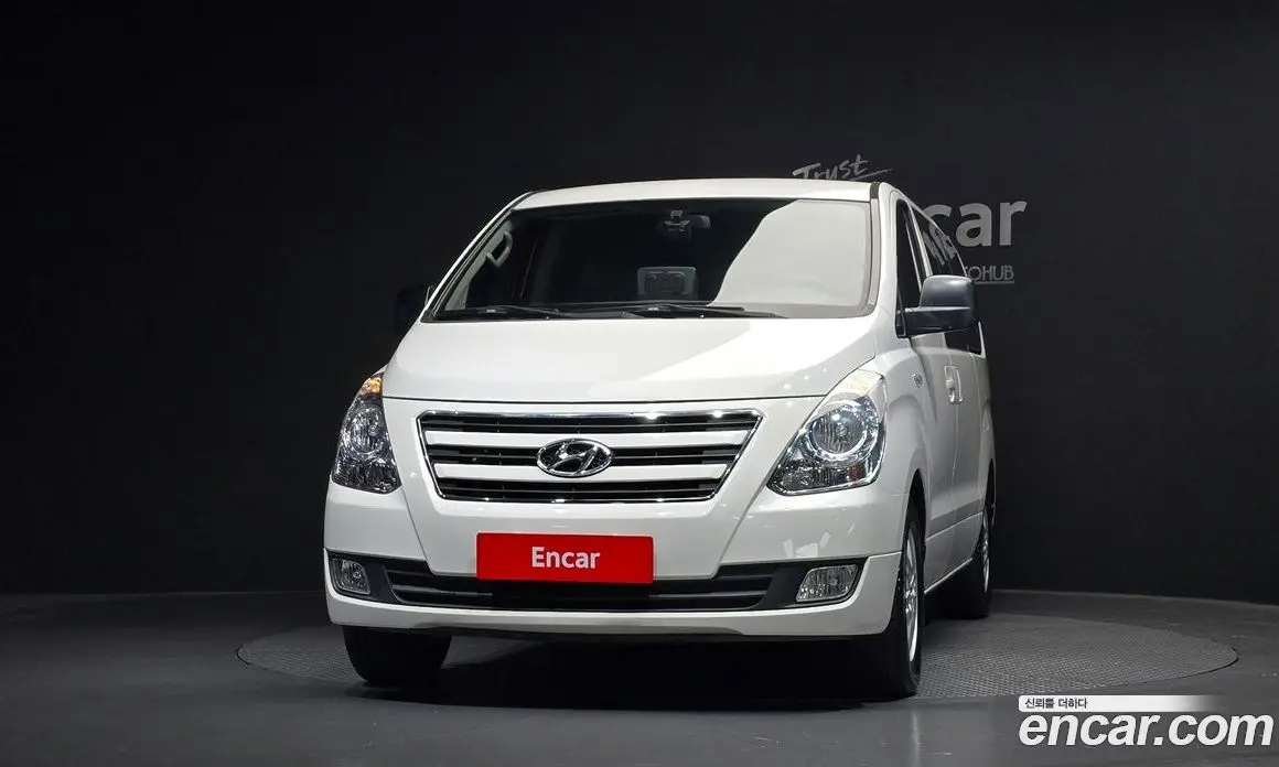 Hyundai Starex 2017 2.5 автомат (гидро), фото 3