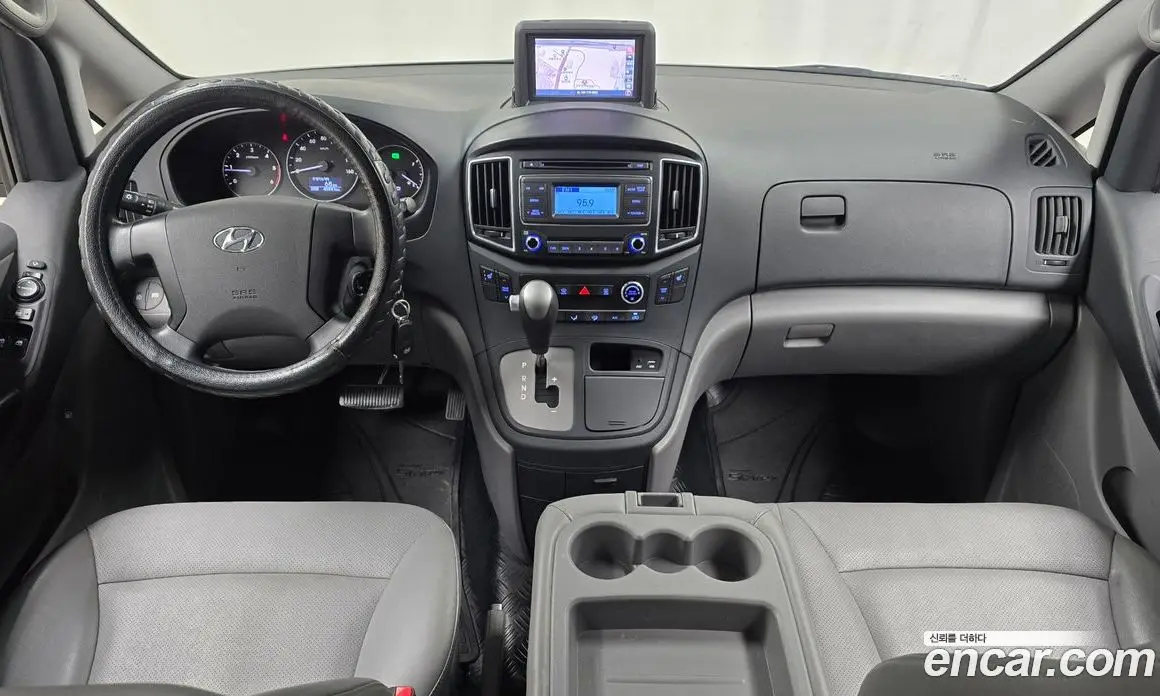 Hyundai Starex 2017 2.5 автомат (гидро), фото 7