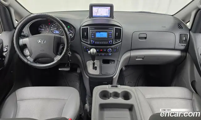 Hyundai Starex 2017 2.5 автомат (гидро), миниатюра 7