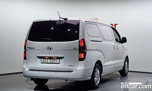Hyundai Starex 2019 2.5 автомат (гидро), миниатюра 2