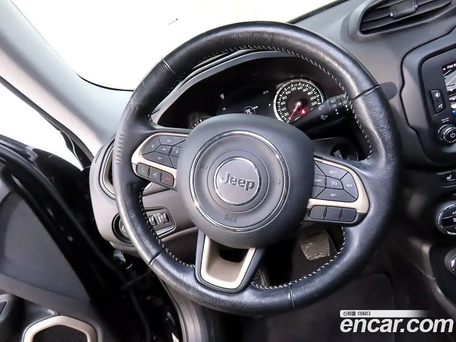 Jeep Renegade 2017 2.0 автомат (гидро), фото 11 Jeep Renegade 2017 2.0 автомат (гидро), фото 11