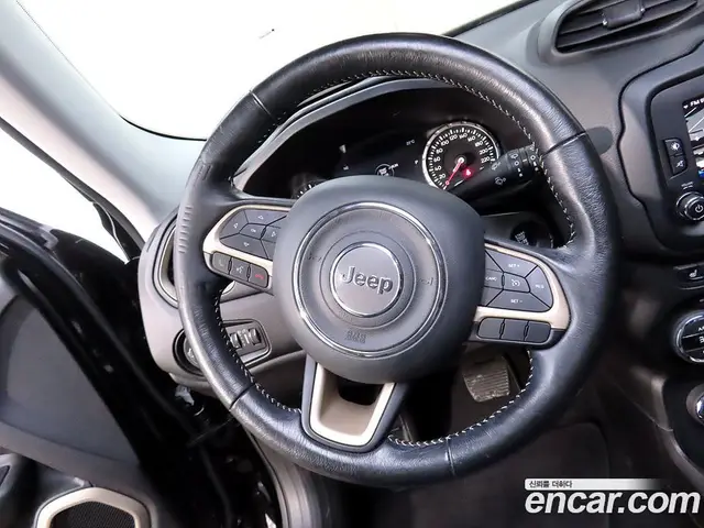 Jeep Renegade 2017 2.0 автомат (гидро), миниатюра 11 Jeep Renegade 2017 2.0 автомат (гидро), миниатюра 11