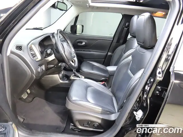 Jeep Renegade 2017 2.0 автомат (гидро), миниатюра 8 Jeep Renegade 2017 2.0 автомат (гидро), миниатюра 8