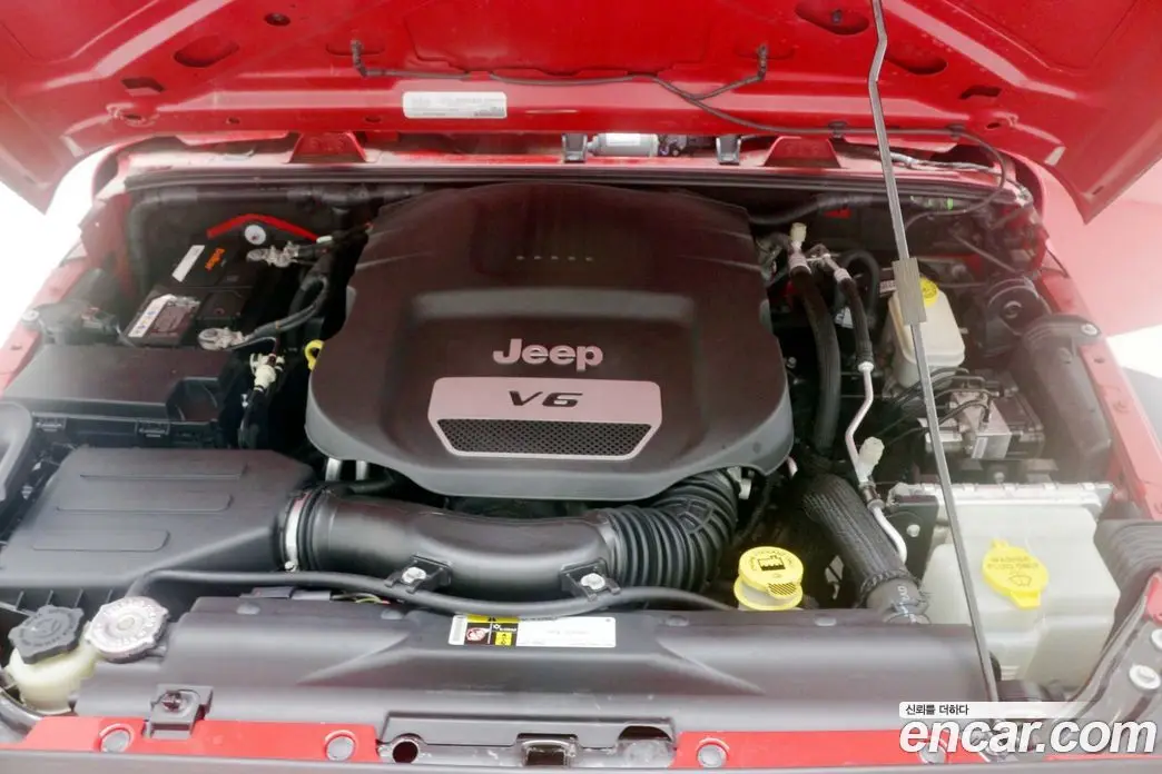 Jeep Wrangler 2016 3.6 автомат (гидро), фото 20 Jeep Wrangler 2016 3.6 автомат (гидро), фото 20