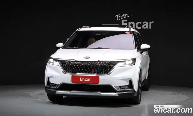 Kia Carnival 2021 2.2 автомат (гидро), миниатюра 3