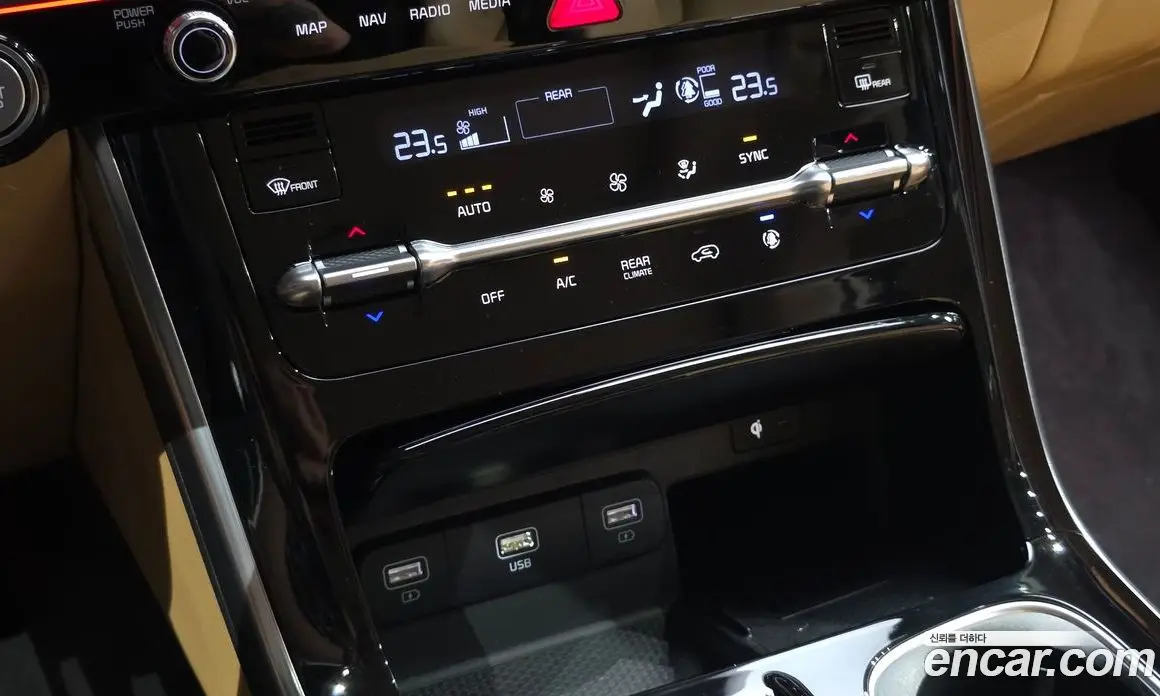 Kia Carnival 2021 2.2 автомат (гидро), фото 24