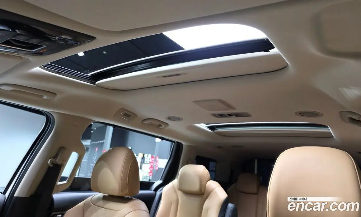 Kia Carnival 2021 2.2 автомат (гидро), фото 25