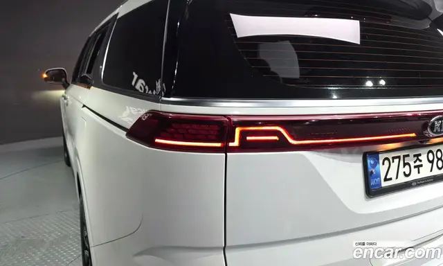 Kia Carnival 2021 2.2 автомат (гидро), миниатюра 9